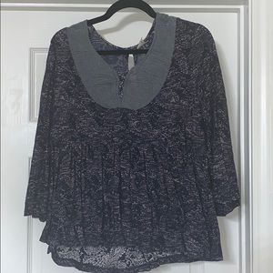 Anthropologie Top. Akemi and Kin